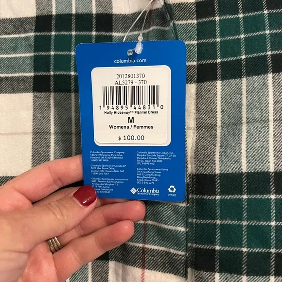 Columbia Women’s Holley Hideaway Flannel Dress NWT - Picture 2 of 4